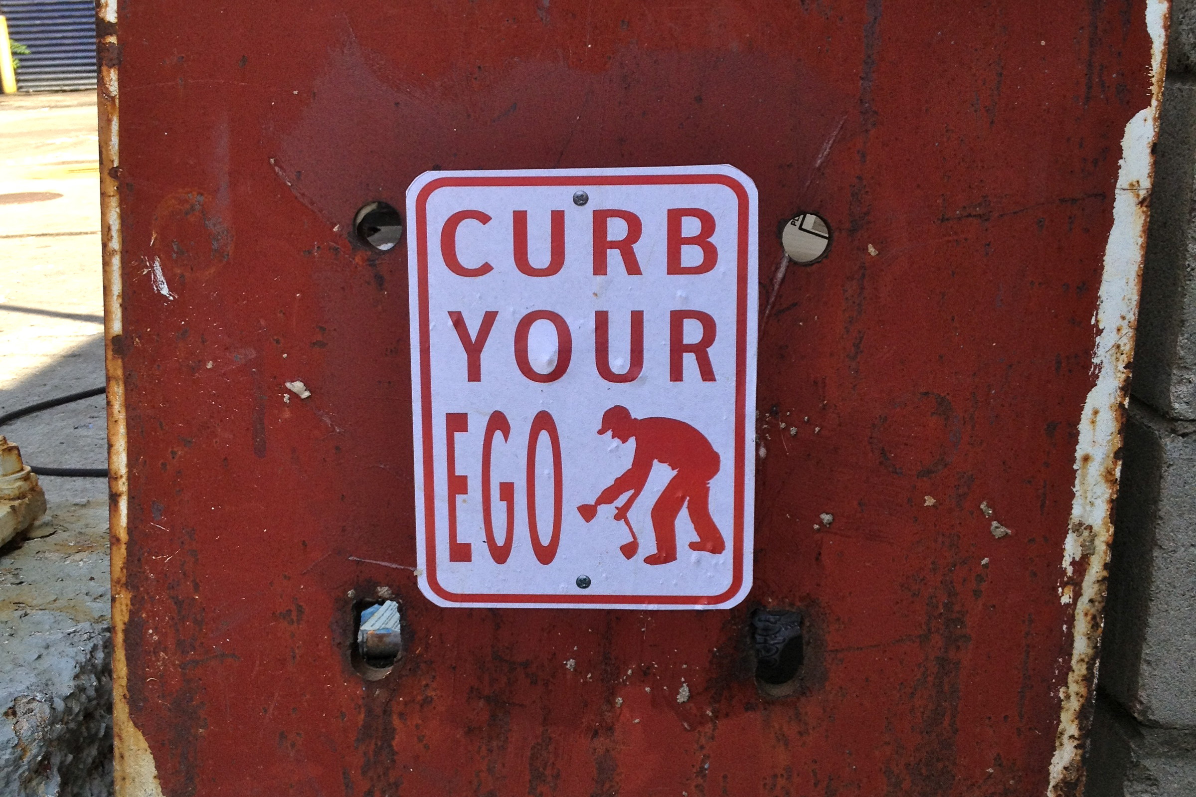 Curb your Ego Egoismus Selbstliebe Yoga